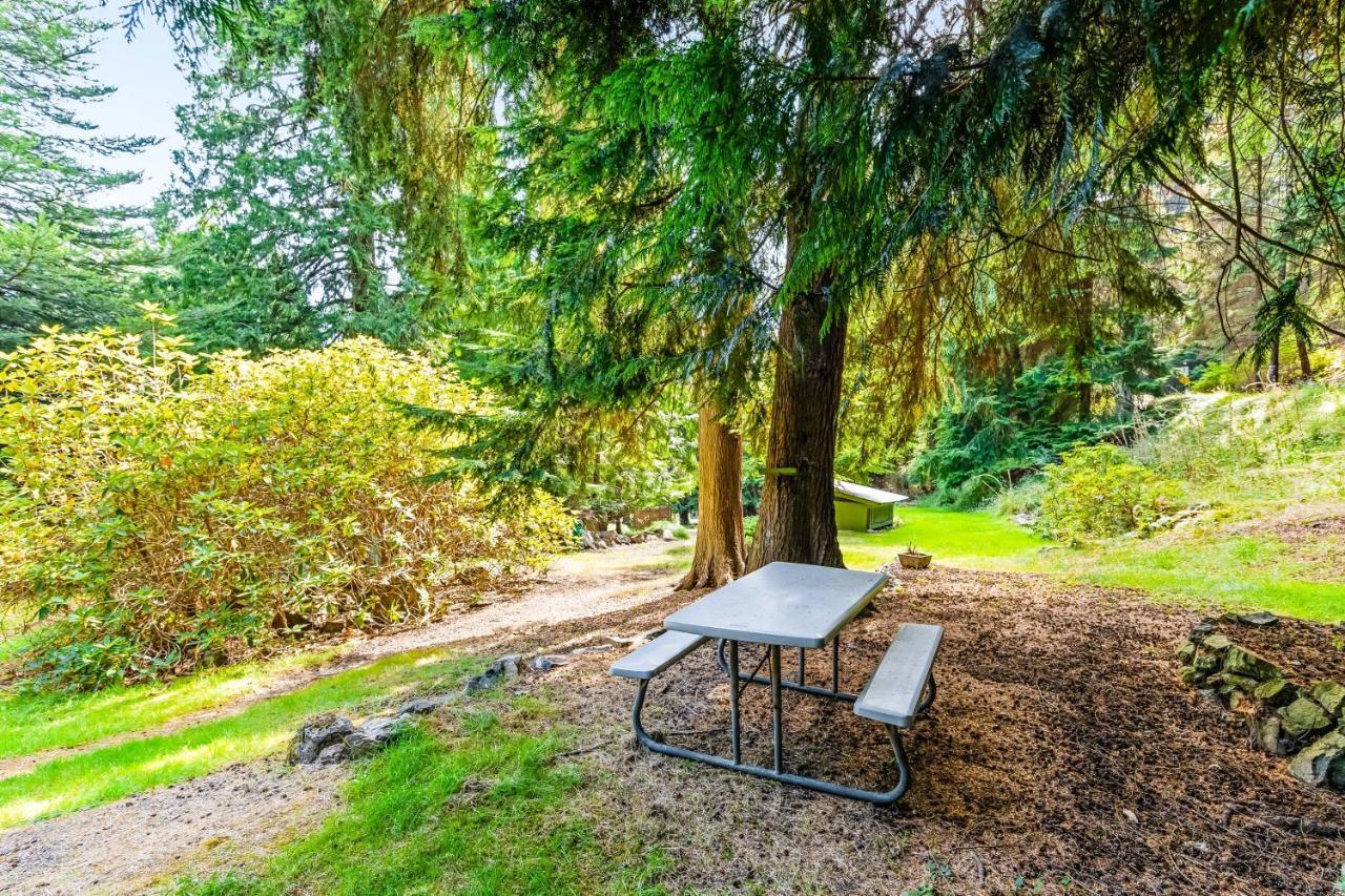 Tall Cedars Cabin By The Water Eastsound Exteriér fotografie