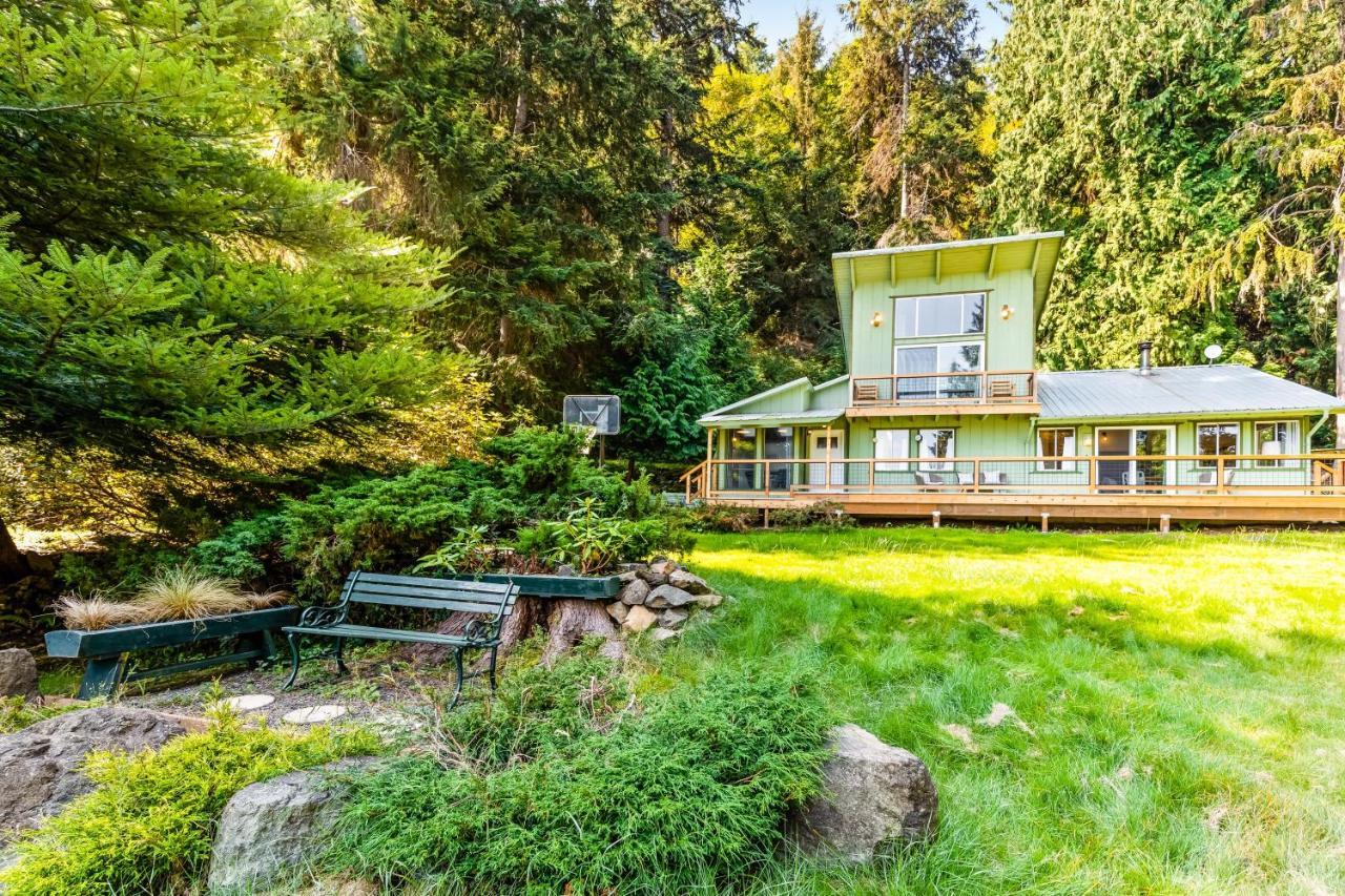 Tall Cedars Cabin By The Water Eastsound Exteriér fotografie